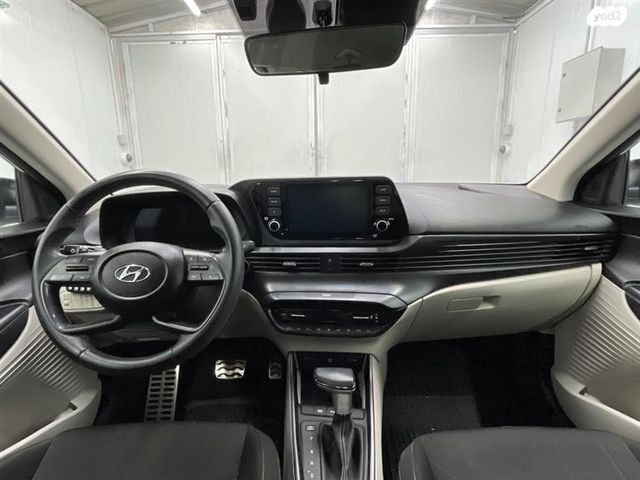 יונדאי באיון