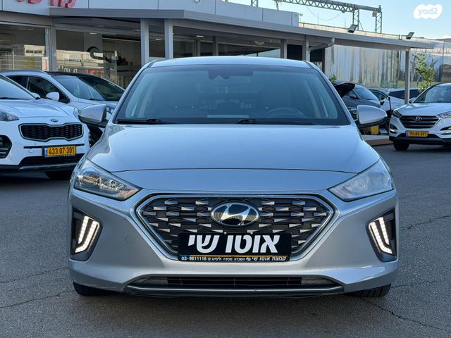 יונדאי איוניק