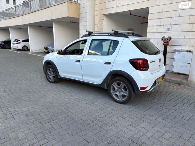 דאצ'יה סנדרו