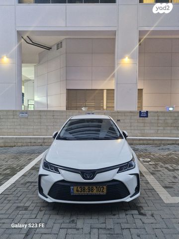 מודעת רכב טויוטה קורולה