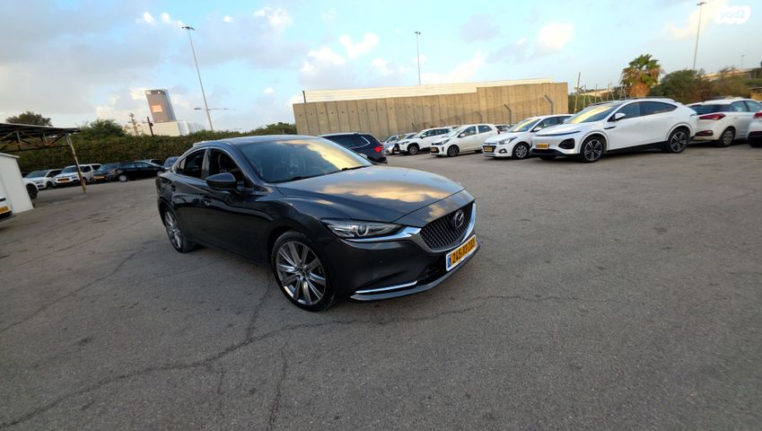 מודעת רכב מאזדה 6