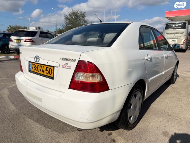 טויוטה קורולה