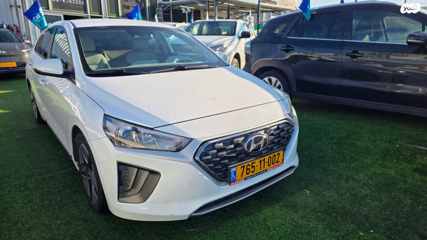 יונדאי איוניק