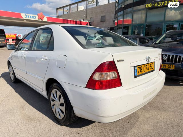 טויוטה קורולה