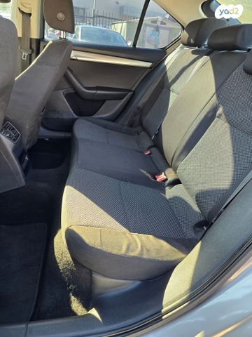 סקודה אוקטביה 