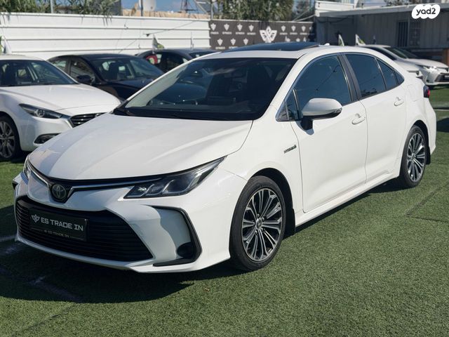 טויוטה קורולה