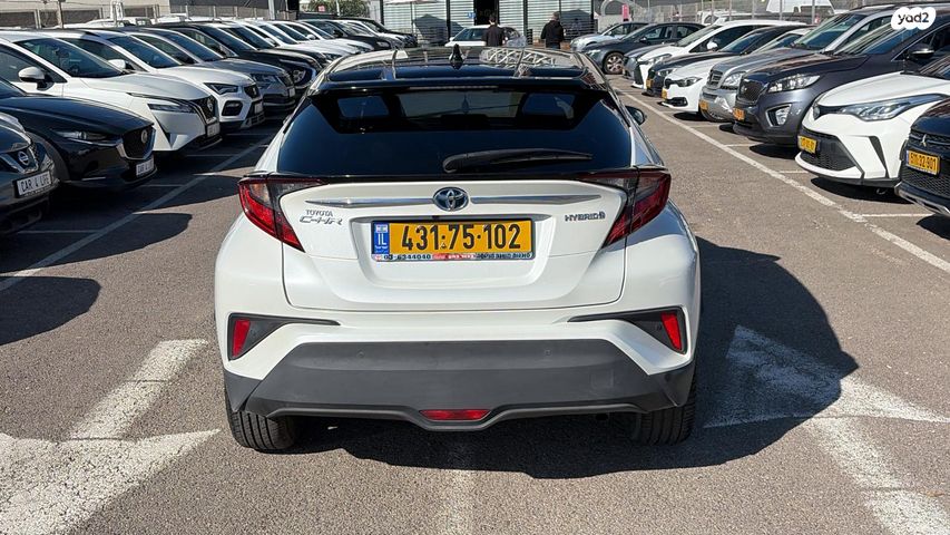 טויוטה C-HR