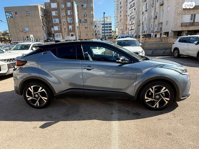 טויוטה C-HR