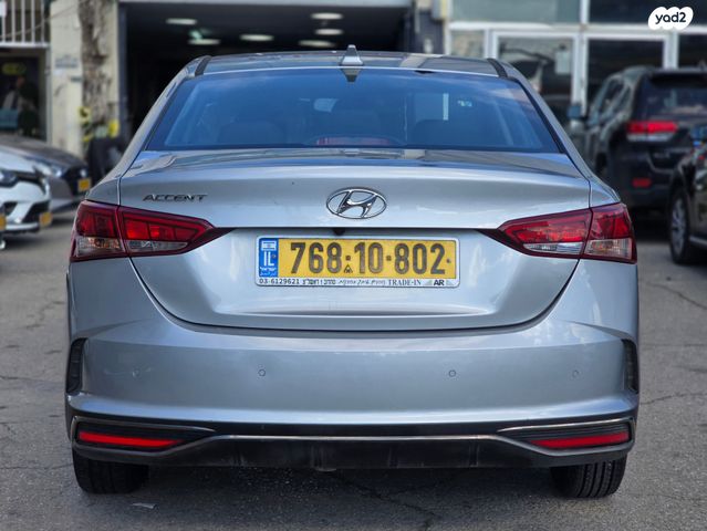 יונדאי אקסנט i25