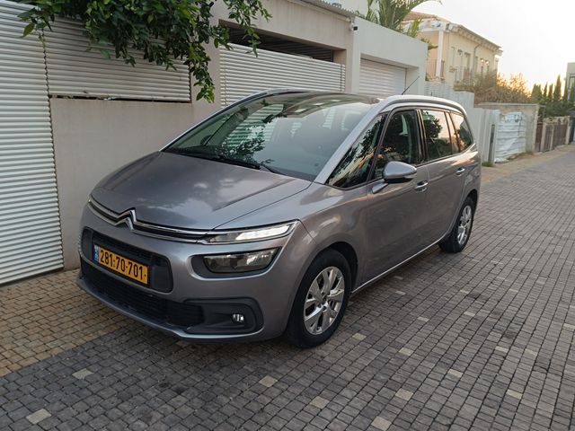 מודעת רכב סיטרואן C4 פיקאסו 1