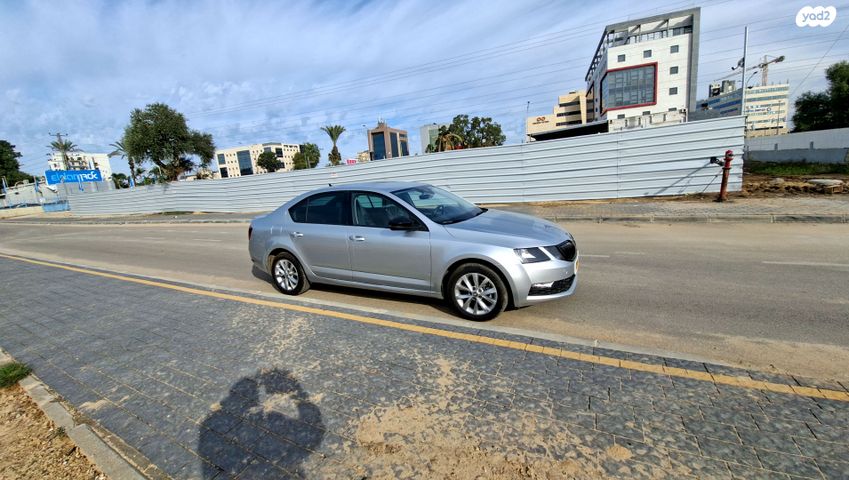 סקודה אוקטביה 