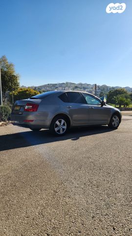 סקודה אוקטביה 