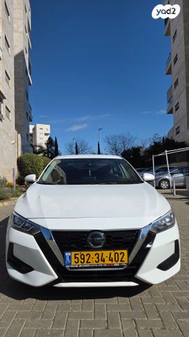 ניסאן סנטרה