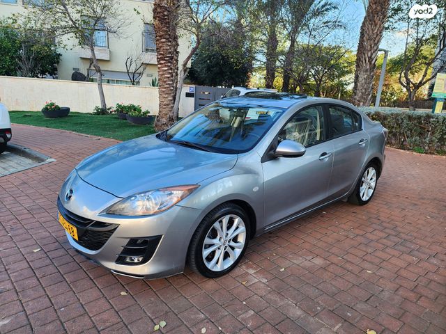 מודעת רכב מאזדה 3
