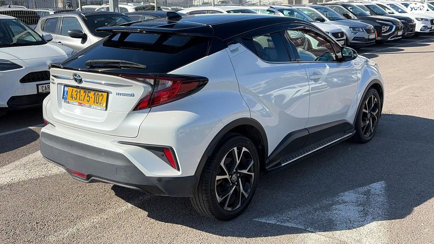 טויוטה C-HR