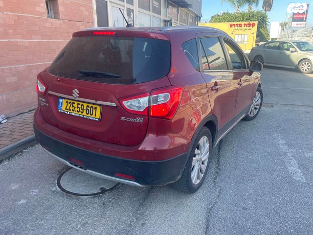 סוזוקי קרוסאובר