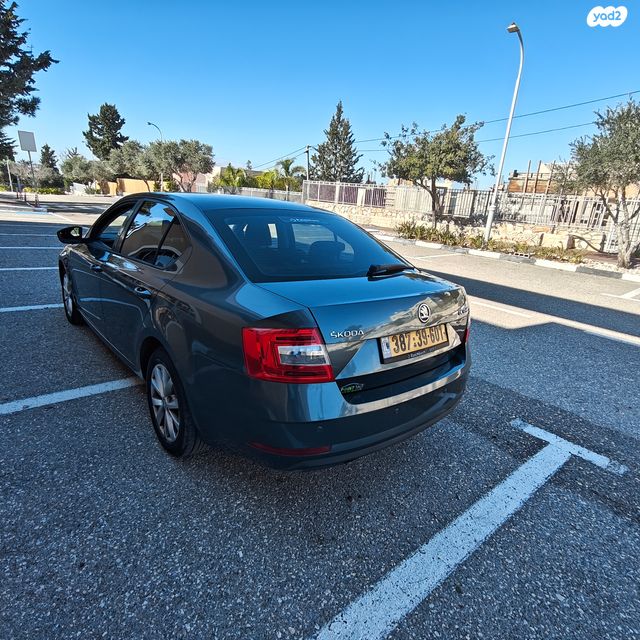 סקודה אוקטביה 