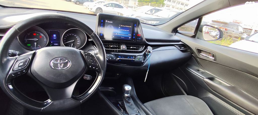 טויוטה C-HR