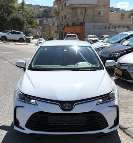 מודעת רכב טויוטה קורולה