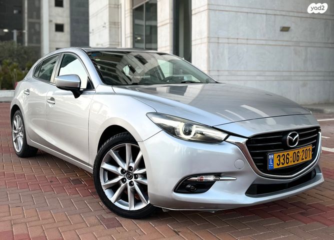 מאזדה 3