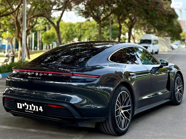 פורשה טייקן