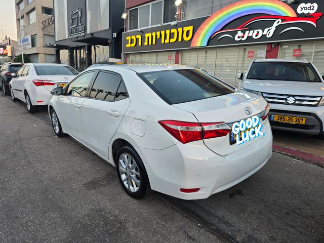 מודעת רכב טויוטה קורולה