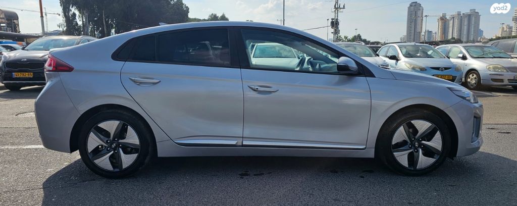 מודעת רכב יונדאי איוניק