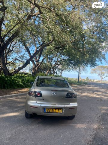 מאזדה 3