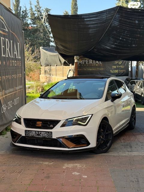 מודעת רכב סיאט לאון