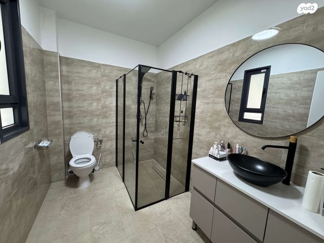 גג/ פנטהאוז, רבקה אמנו 8, כרמי גת, קרית גת