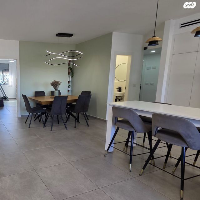 דירה, שדרות ציונה צרפת 32, גדרה מזרח, גדרה