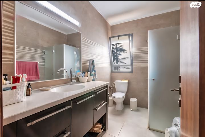 דו משפחתי, חיים הרצוג 20, גדרה הצעירה, גדרה