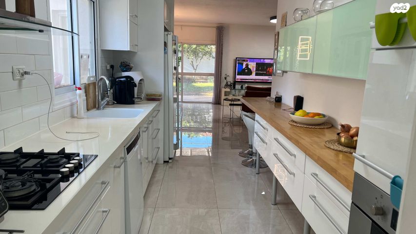 בית פרטי/ קוטג', ריחן 4, בית אליעזר, חדרה