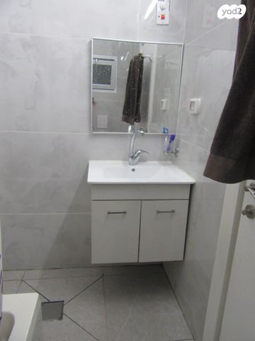 דירה, סמטת רחל 7, שאר העיר, בני ברק