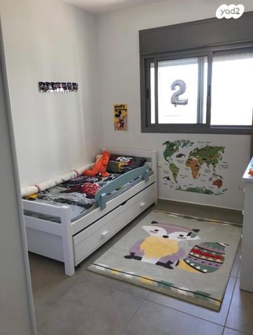 דירה, כרמל 17, אחוזת הנשיא, רחובות