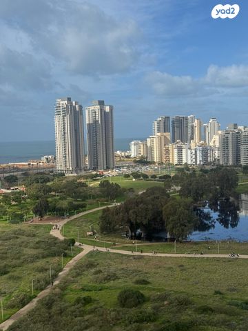 דירה, דווייט דייוויד איזנהאואר 3, אגמים, נתניה