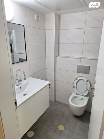 דירת גן, רפאל איתן 1, נאות שמיר, רמלה