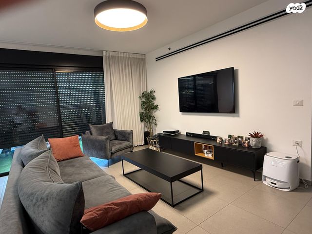 דירה, משה לוי 9, נאות שמיר, רמלה