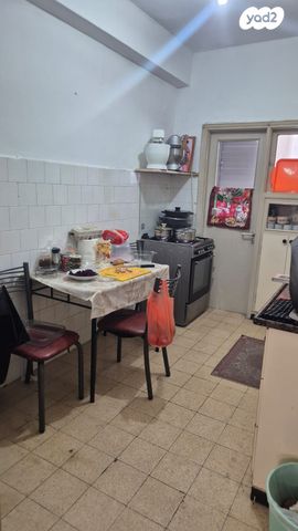 דירה, בלפור 39, הגבול רוטשילד, בת ים