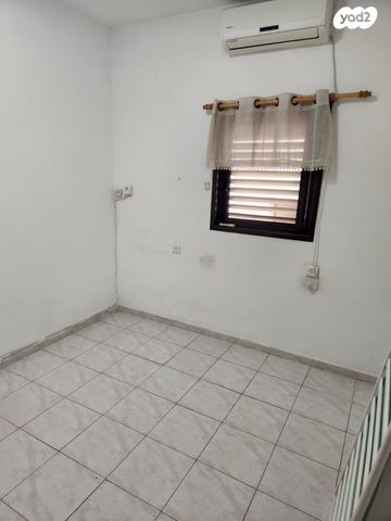 דירה, בר יוחאי 8, נגבה, רמת גן