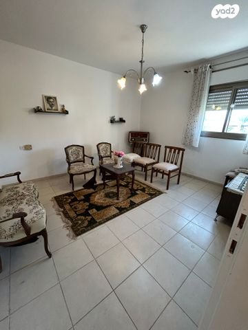 בית פרטי/ קוטג', לוי אשכול 1, כהן, טירת כרמל