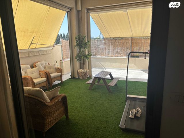 גג/ פנטהאוז, טרומפלדור 7, השופטים צפון, רמלה