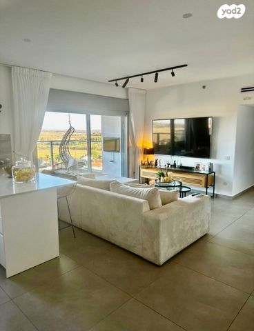 דירה, חרמון 16, נאות שז"ר, יבנה