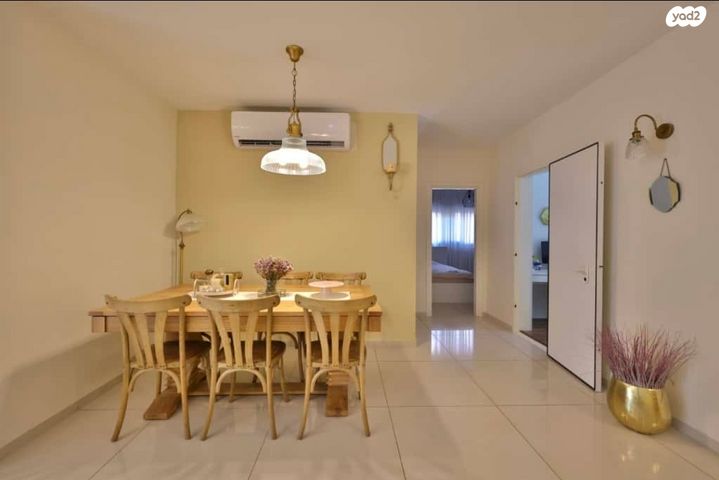 דירת גן, התאנים 31, מרכז העיר, קרית אתא