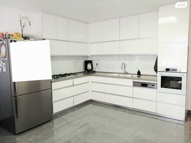 שדרות בנימין 70