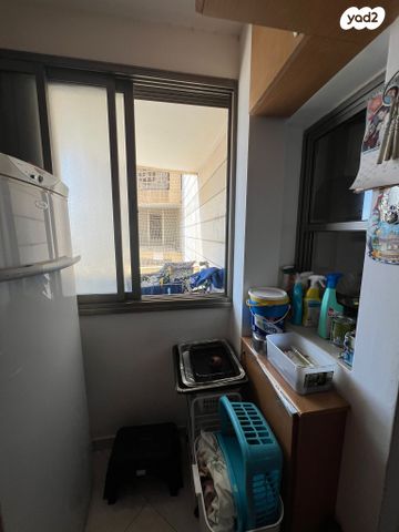 דירה, יגאל ידין 8, קרית אילון, חולון