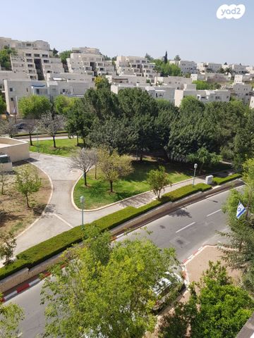 עמק איילון 40