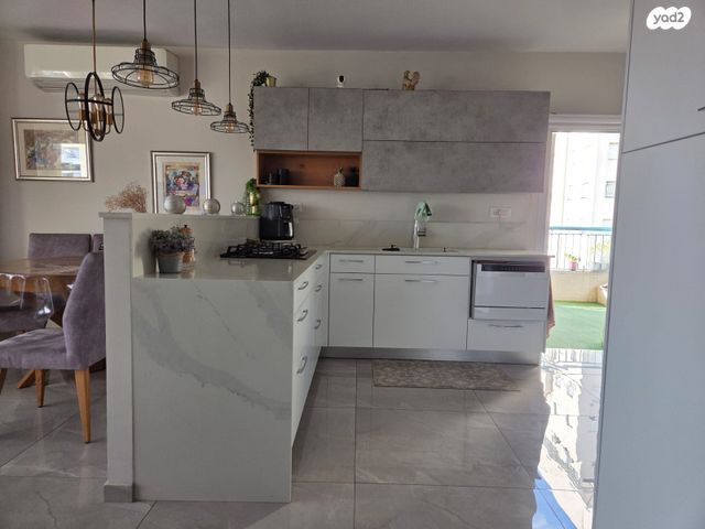 דירה, התזמורת 34, נאות אשלים, ראשון לציון