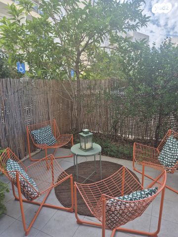 דירת גן, האתרוג 66, הדרים / כ"א, שוהם