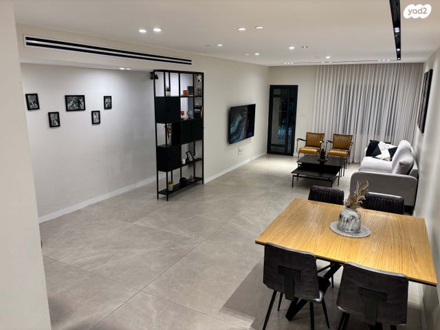 דירה, בנימין 38, ג' / מרכז מזרח העיר, רחובות